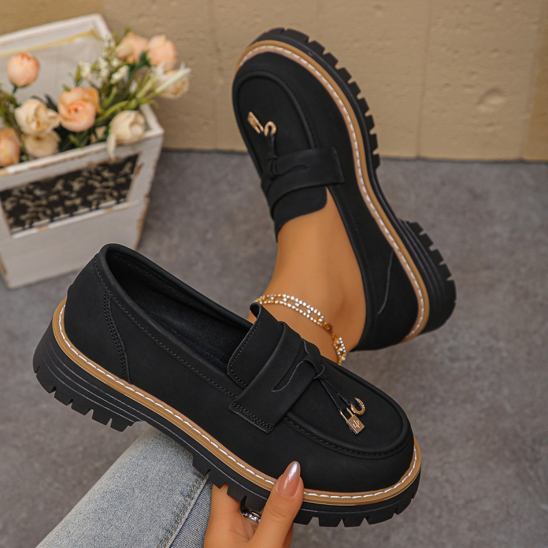 Női platformos loaferek nagy méretekhez, all-season brit stílusú slip-on, PU felsőrész, gumírozott talp