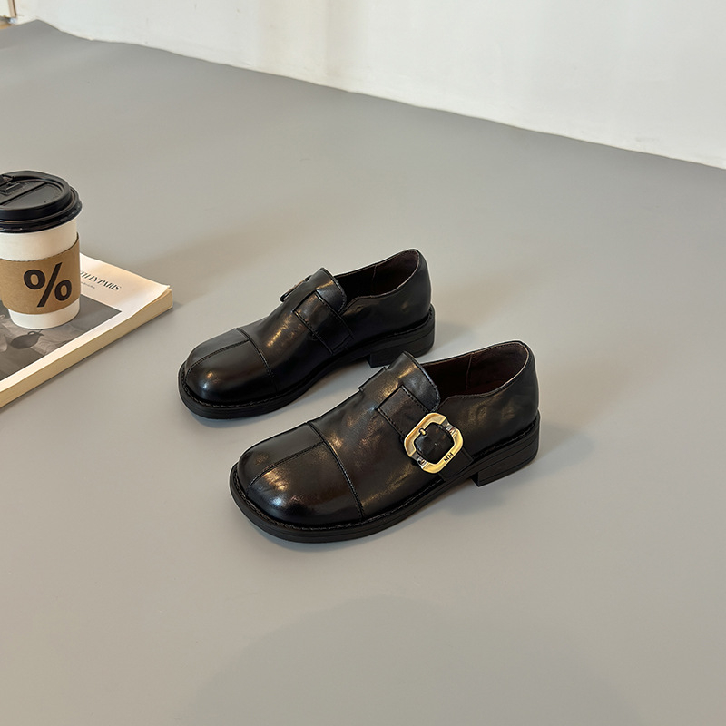 Ženske kožne loaferice s retro okruglim nosom, britski stil, kožne ravne cipele, jesen 2026