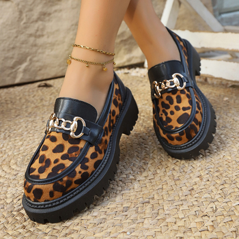 Női leopard mintájú loafer, kerek orr, fém csat, vastag talp, retro stílus, nagy méretek, 2026 tavasz–ősz