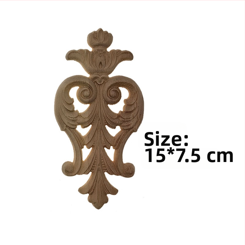 Drevené dvierka skrinky s vyrezávaným ornamentom kvetov, európsky štýl, retro francúzsky dizajn.
