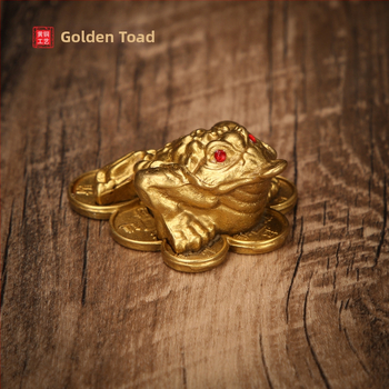 Malý mosadzný zlatý žabí ornament, trojnohá žaba, umelecký kovový artefakt