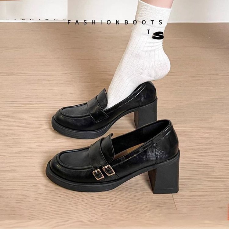 Ženske crne kožne loafers bez vezica, britanski stil, srednja visina pete 3–5 cm, svakodnevna obuća