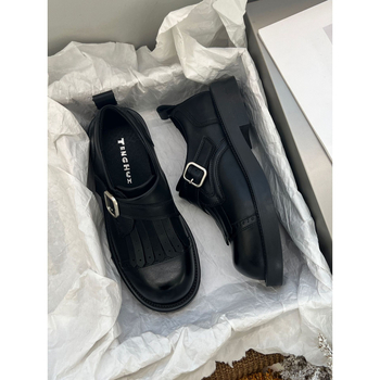 Női bőr loaferek, kerek orrú, slip-on, bőr felsőrész, gumírozott talp, középmagas sarok