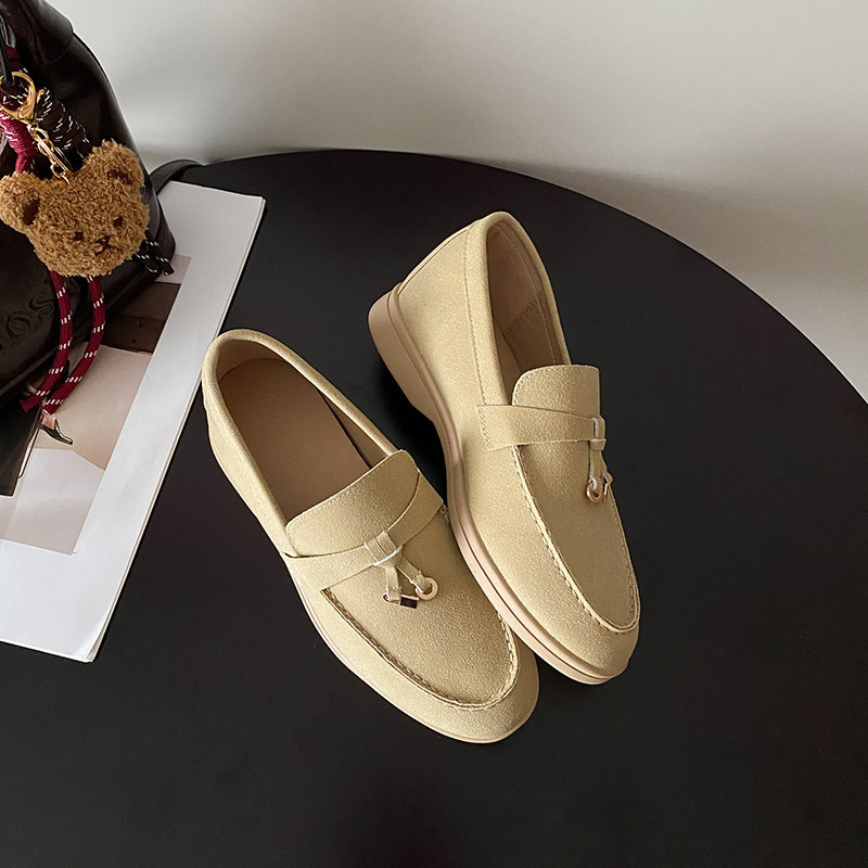 Női magasságot növelő bojtos csatos loafers, slip-on, valódi bőr, puha talp, régi pénz stílus