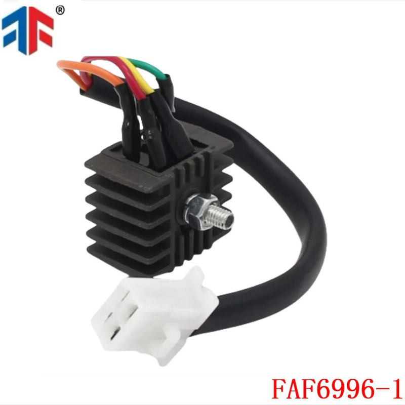 Ispravljač napona za Honda CB 100/125 (brojevi dijelova 31700-107-782, 31700-102-731)