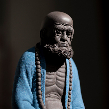 Ručne vyrobená čajová ozdoba z fialovej hliny Bodhidharma, stolová dekorácia pre čajovú ceremóniu, podložka na viečko