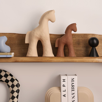Keramický kôň na stole, Wabi-Sabi štýl, dekor do obývačky, moderný minimalistický dizajn