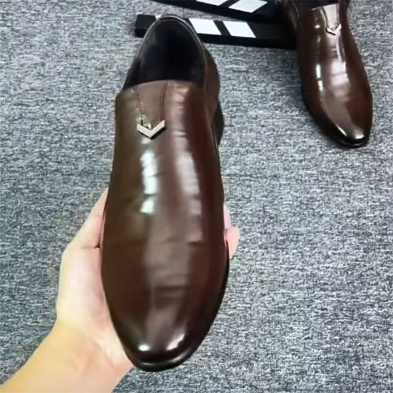 Muške kožne cipele za poslovno casual stil, slip-on s oštrim vrhom, prozračne i udobne, za poslovno odijevanje i vjenčanja