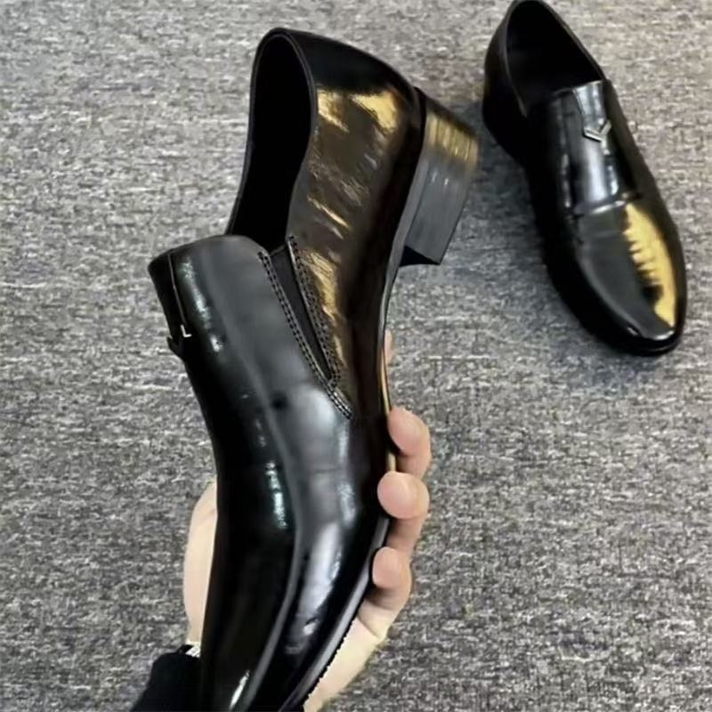Muške kožne cipele za poslovno casual stil, slip-on s oštrim vrhom, prozračne i udobne, za poslovno odijevanje i vjenčanja