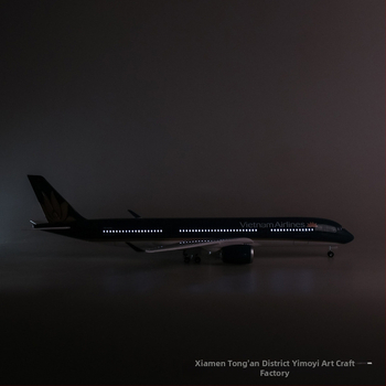 47 cm model civilného lietadla Airbus A350 Vietnam Airlines, s LED svetlom, mierka 1:142