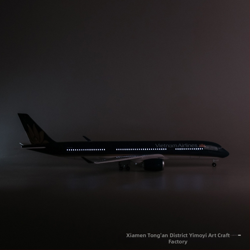 47 cm model civilného lietadla Airbus A350 Vietnam Airlines, s LED svetlom, mierka 1:142