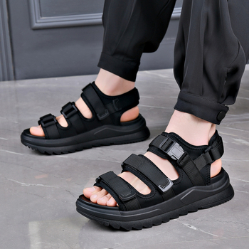 Férfi nyári szandál Velcro-zárással, légáteresztő hálós felsőrész, könnyű habtalp, slip-on