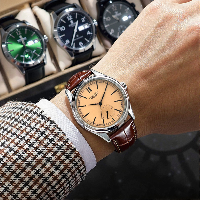 Muški sat s kožnim kaišem, sportski kvarc sat, vodootporan, moderan stil, kružni cifernik 41 mm, debljina 9 mm, kućište od legure, okrugli cifernik, kaiš od sintetičke kože, kopča s iglom