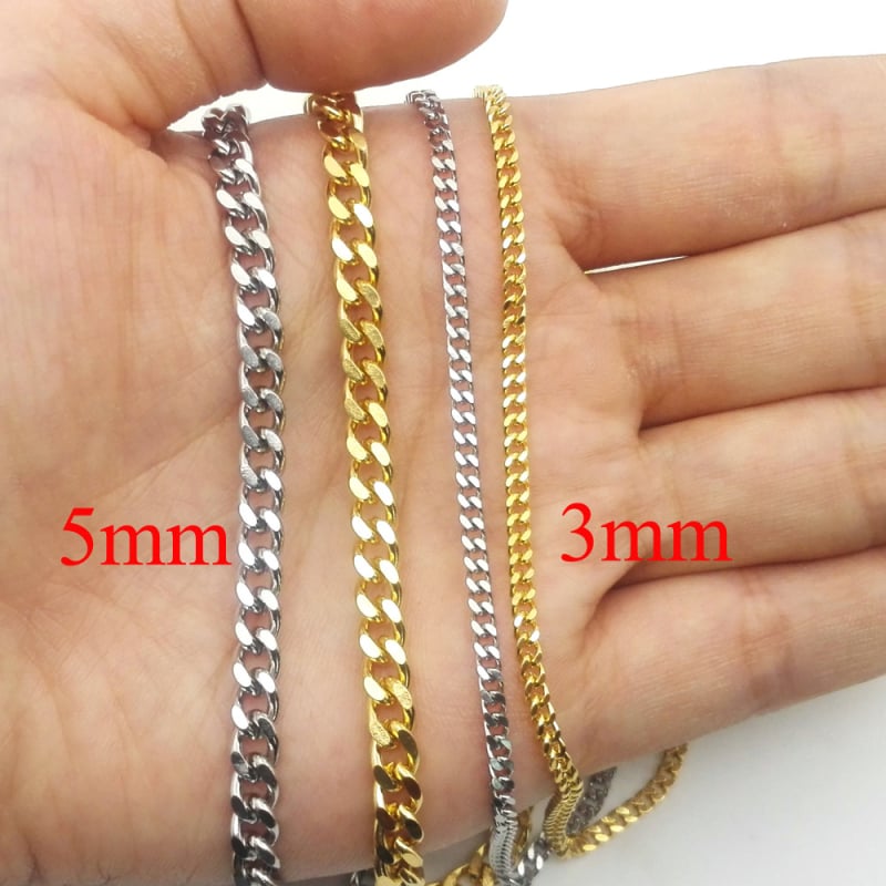 Kubanska lančana ogrlica od nehrđajućeg čelika s kopčom lovačkog tipa (lobster), širina 5 mm, duljina 40–60 cm, pozlaćena 18K zlatom
