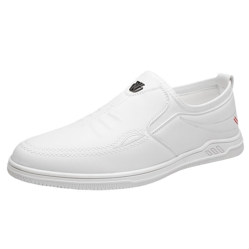 Férfi mindennapi bőr loaferok slip-on kivitelben, kényelmes mindennapi viselet