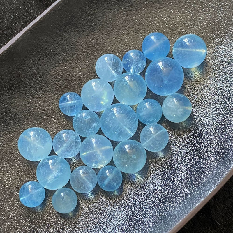 Akvamarinske kristalne perle, 8 mm, okrugle, labave, u nijansama plavog neba i bijelih oblaka — materijal za DIY nakit