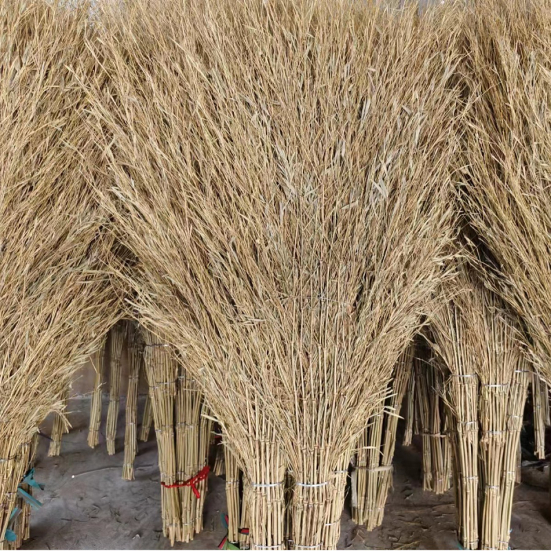 Integrovaná veľká vonkajšia metla na čistenie ulíc a podláh, ručne vyrobená z bambusu