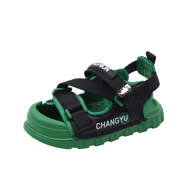 2023 nyári gyermekek számára zárt orrú papucs, divatos strandcipő, puha talppal, sportos papucs, cukorkaszínes színek, 1-6 év
