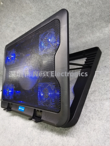 MIKUSO NCP-065 Výškovo nastaviteľný chladič pre notebook s 5 ventilátormi