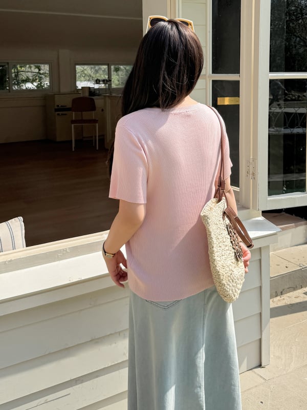Top tricot Dopamine pentru femei, mărime plus, nasturi – culoare delicată, primăvara 2026, 144104