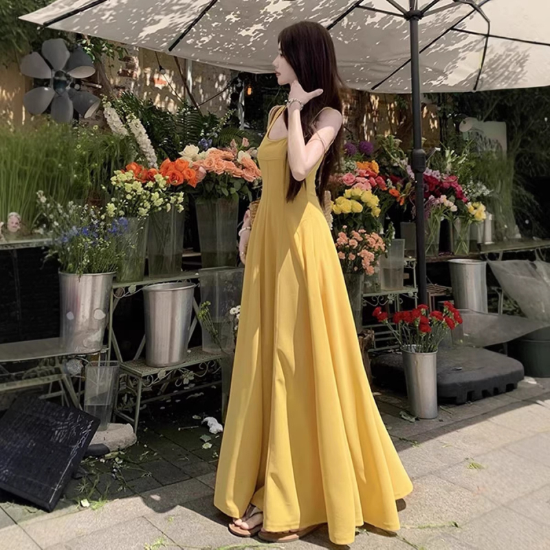 Žuta haljina s trakama za plažu, francuski stil naglašava struk, duga haljina s širokim donjim rubom, ljetna haljina za žene