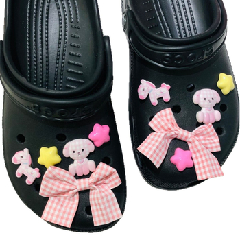 2026 novi model: ružičasta mašna i bijeli motiv psa i zvijezde – ukras za Crocs cipele