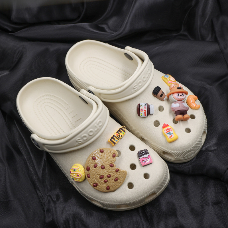 Crocs dodatak: Labubu velika pliš keksić lutka, kompatibilna s Crocs, crtani hrana igra, 3D cvijet za obuću, DIY dekoracija