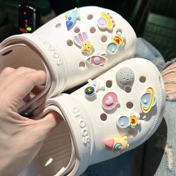 Dekorativna spona s cvijetom od smole za sandale u Crocs stilu