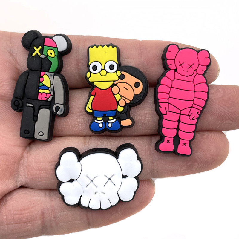 KAWS serija dekorativnih kopči za Crocs – set za casual cipele