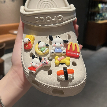 Dječji DIY dodaci za Crocs-stil papuče: cvjetni ukrasi i kopče Carlochi