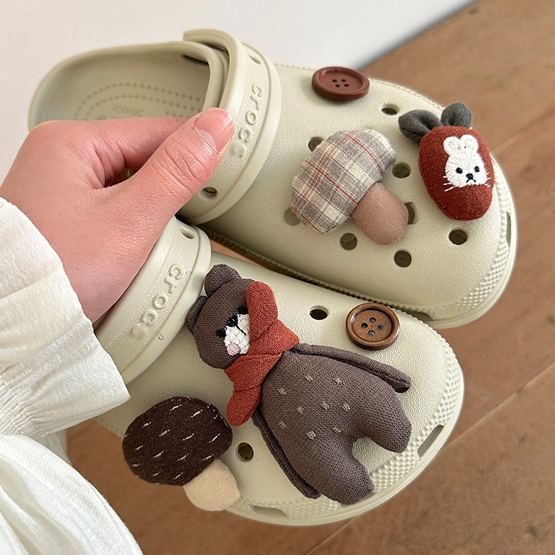 Aksesoari za Crocs s rupama – slatki crtani DIY tekstilni cvjetovi i privjesci za cipele