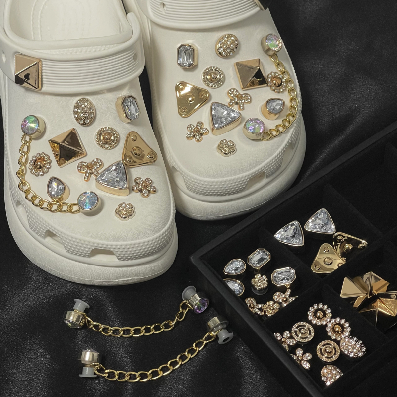 Dodaci za obuću Crocs, trodimenzionalne punk rhinestone kopče za obuću, kopča Zhibixing, zlatni dijamantni ukrasi za obuću