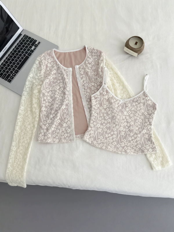 Ranwear Lace Whisper: Težak žakardni čipkasti top i kratki kardigan, dvodijelni set