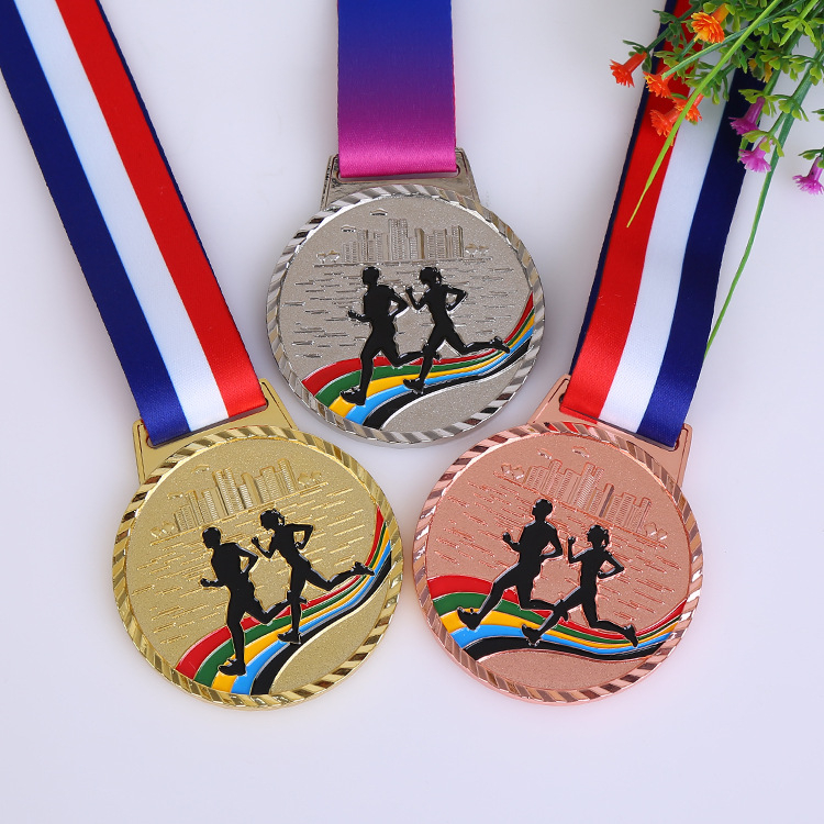 Medalja od zinkovog legura, lijevana – sportski događaji, maraton i taekwondo, prilagodljiv dizajn, zlato, srebro i brončana