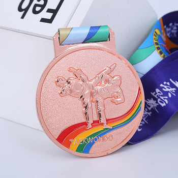 Prilagođene metalne medalje za razna natjecanja, medalje s mat završnom obradom za trčanje i maraton, čestitarske medalje za nošenje oko vrata, izrađene po narudžbi