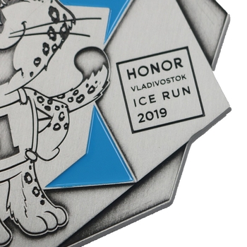 Maratonska medalja od cinkovog legura, prilagodljiva, pozlaćena