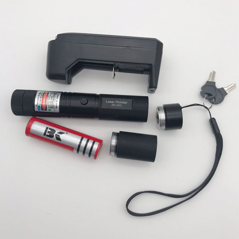 Ponovno punjiva USB laserska baterijska svjetiljka sa zelenim zvjezdanim svjetlom