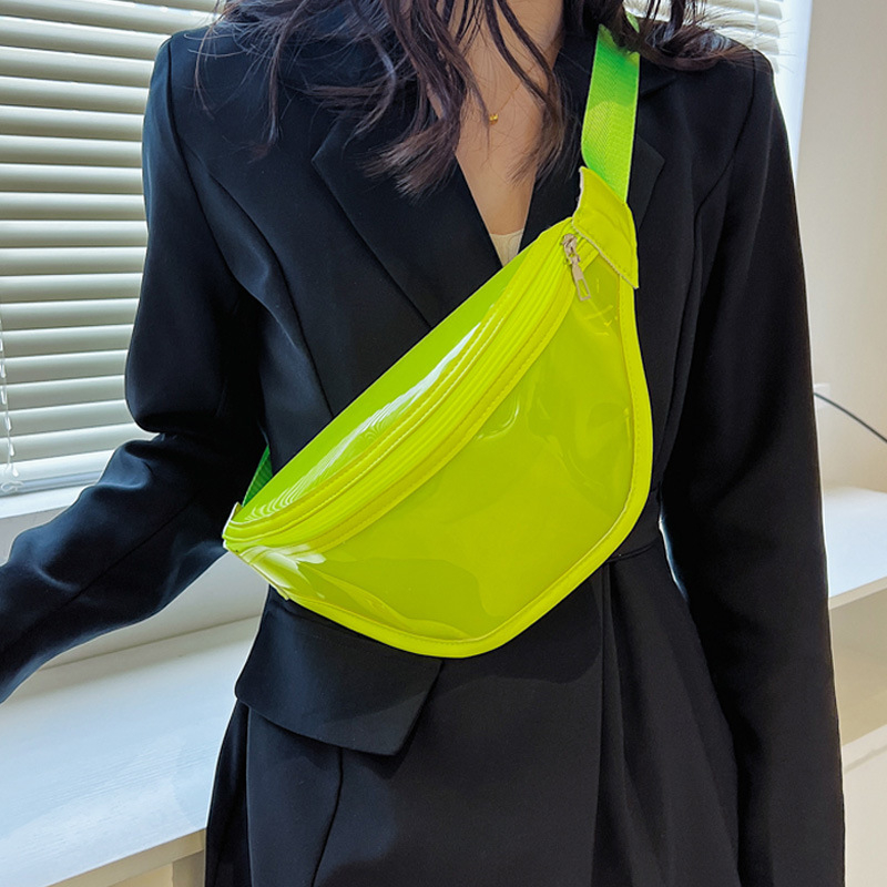 Ženska mala prozirna crossbody torbica za struk, ljeto 2026, stilna i slatka