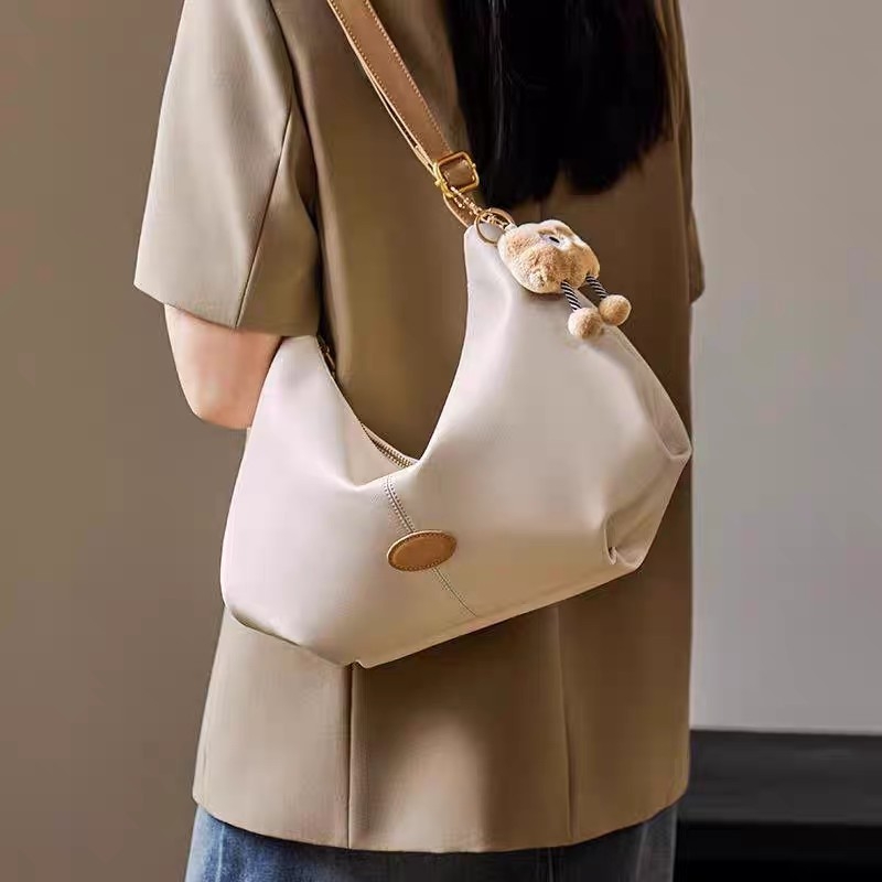 Ženska luksuzna crossbody torba tip tote s velikom kapacitetom, oblik dumpling, ljetni stil