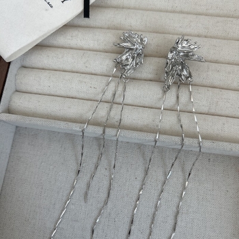 Clipsuri pentru urechi lungi, cu ciucuri în formă de fluture, fără piercing, bijuterii elegante pentru femei