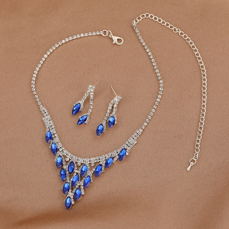 Set ogrlice i naušnica s plavim kristalima strass, trokutasti originalni dizajn, elegantan dodatak večernjoj haljini i nevjesti