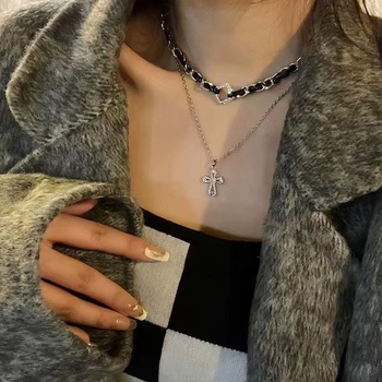 Dvostruko slojevita kožna ogrlica s križem, ženski model — pank-gotički stil, lagani luksuz, nišni dodatak