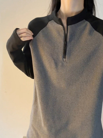 Férfi félzipzáras fleece alapréteg, színblokkokkal, álló gallér, hosszú ujjú