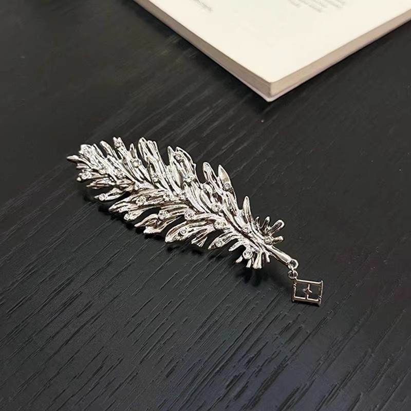 Zlatna brošna s perjem za žene, elegantan luksuzan dodatak kaputima i puloverima