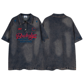 Férfi denim póló ing amerikai vintage stílusban, mosott hatású, rövid ujjú, betűhímzés, póló gallér