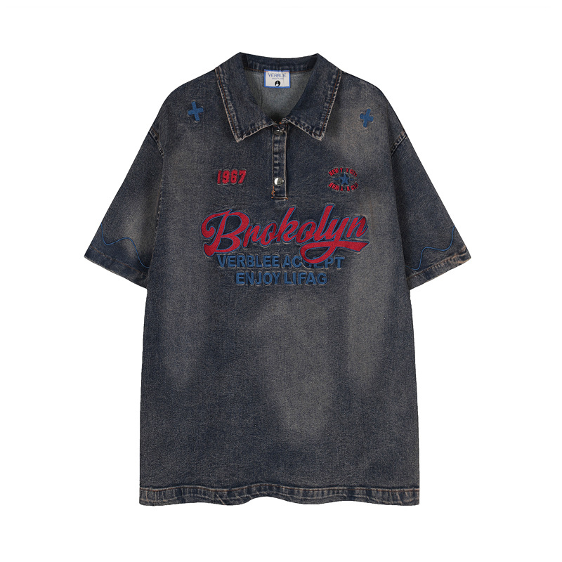 Férfi denim póló ing amerikai vintage stílusban, mosott hatású, rövid ujjú, betűhímzés, póló gallér
