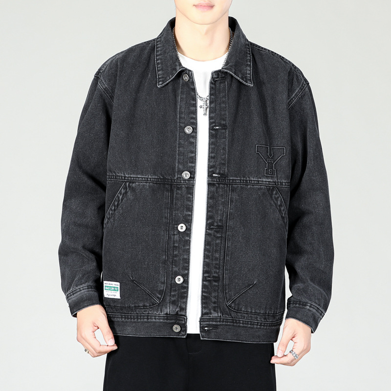 Muška crna denim jakna, opuštenog kroja, plus veličina, casual svakodnevni stil, isprani denim