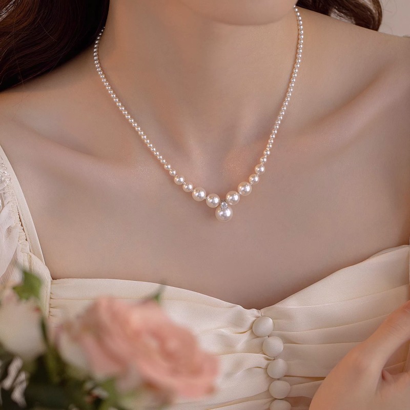 Nakit od umjetnih perli za žene, 2024 trend, minimalistički dizajn, elegantan lanac za dekolte s staklenim privjeskom, duljina 41-50 cm