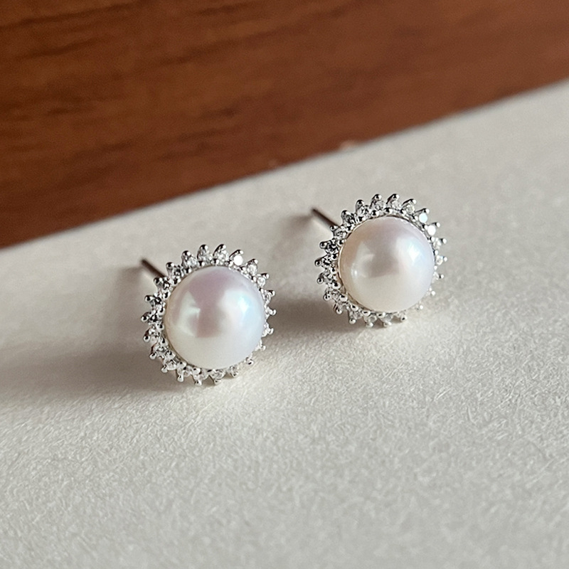 Naušnice od srebra 925 s prirodnom perlom i dijamantom za žene – minimalistički luksuz, izuzetna elegancija 9488A