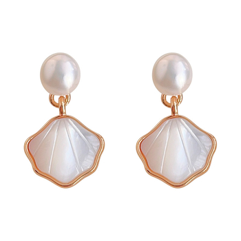 Naušnice od slatkovodnih bisera i pravih školjki, lagani luksuzni francuski minimalistički stil, elegantne male naušnice s postom od srebra 14K
